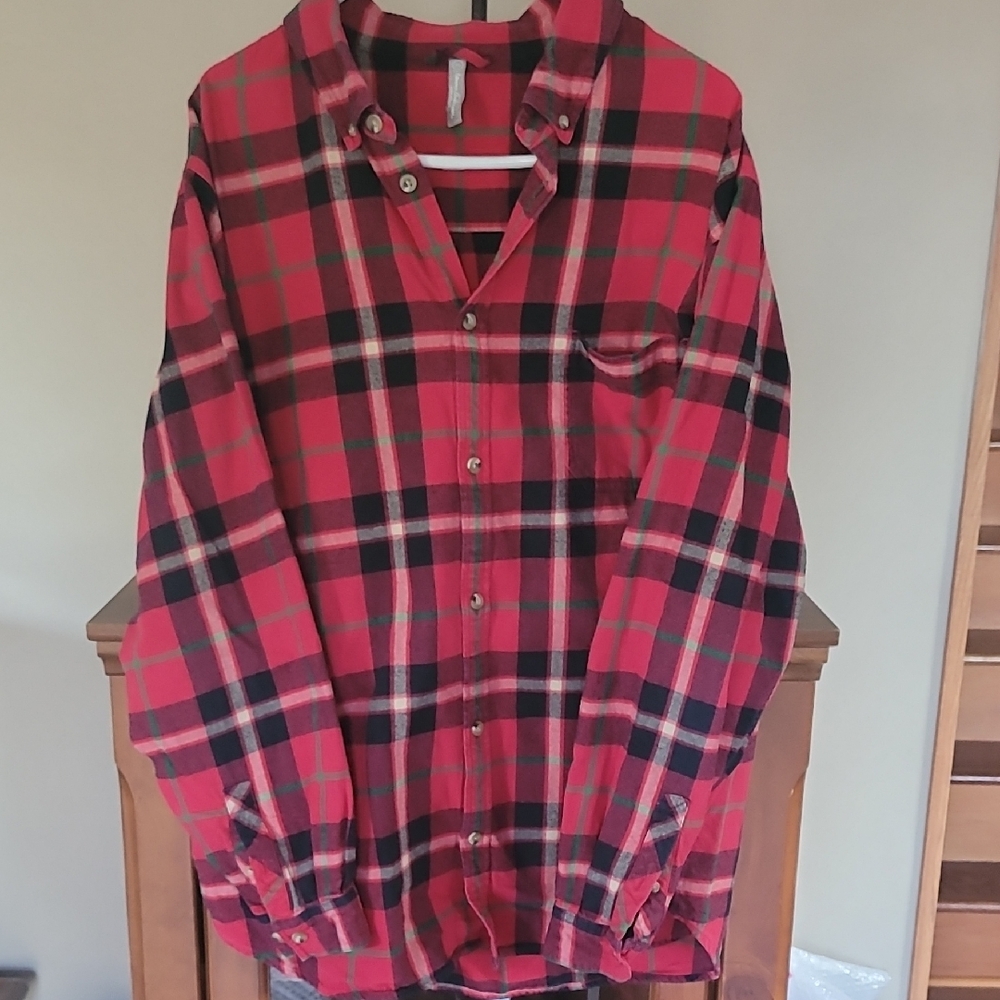Hanna Andersson Red and Black Plaid Men's Shirt